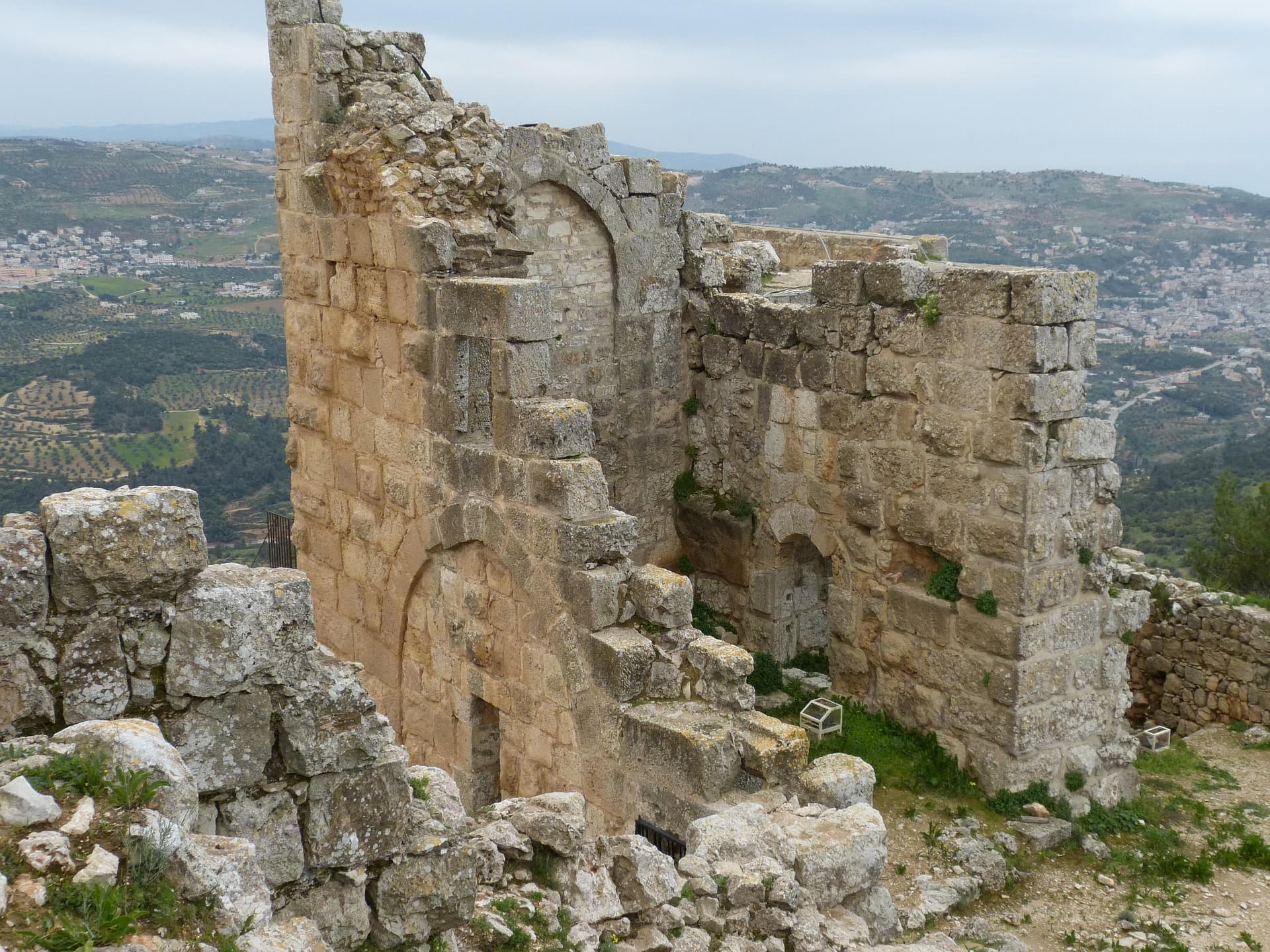 Amman to Ajloun Castle: Private Transfer & Day Trip Guide