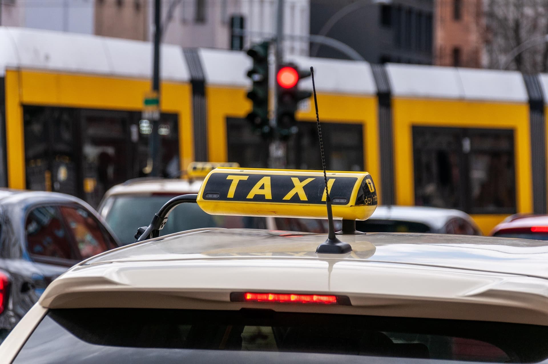 Jordan Airport Transfers: A Guide for UK Tourists